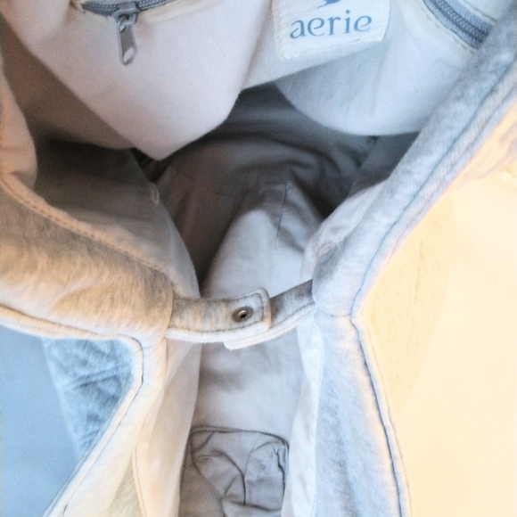 Aerie Quilted Owl Gray Tote Bag - Picture 9 of 9